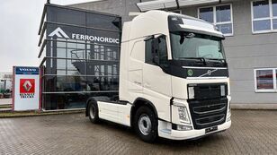 Ferronordic Used Trucks GmbH - Trucks RENAULT - gearbox: manual undefined: picture 1
