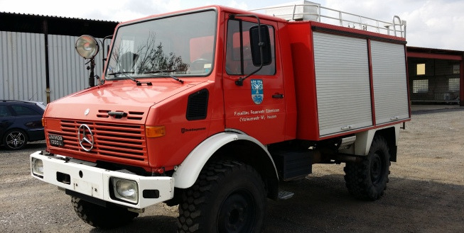 1&1 - Automobile - Utility/ Special vehicles - Year: 2005, 4x4, gearbox: automatic undefined: picture 2