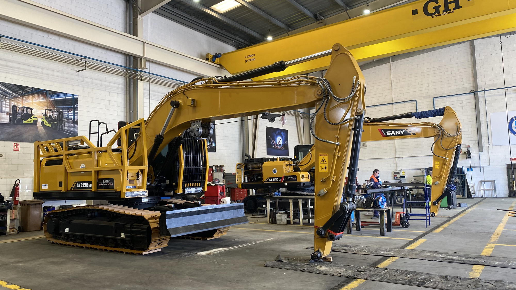 EXMAIN S.A. - vehicles for sale undefined: picture 5