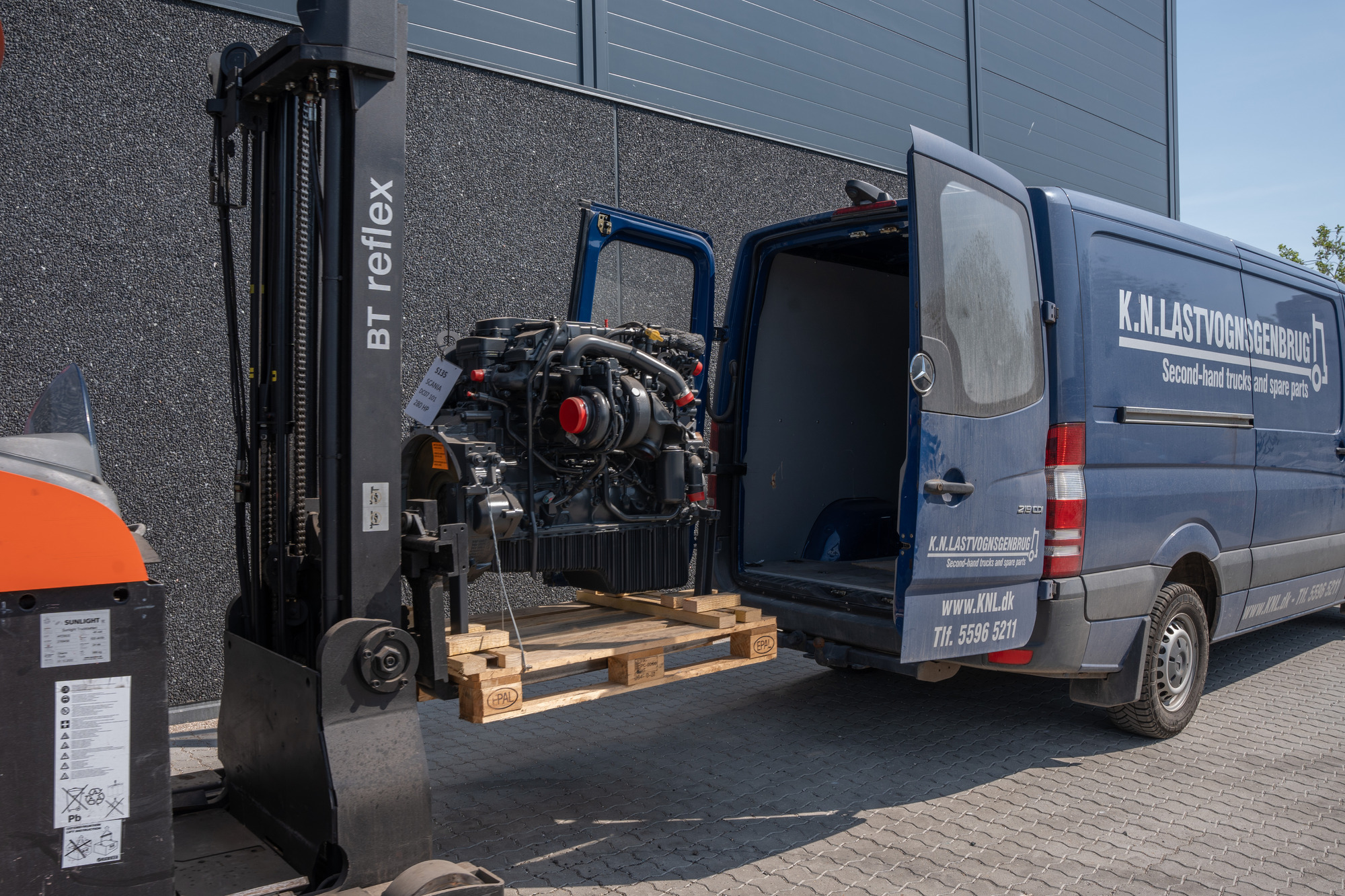 KNL TRUCKPARTS ApS - vehicles for sale undefined: picture 3