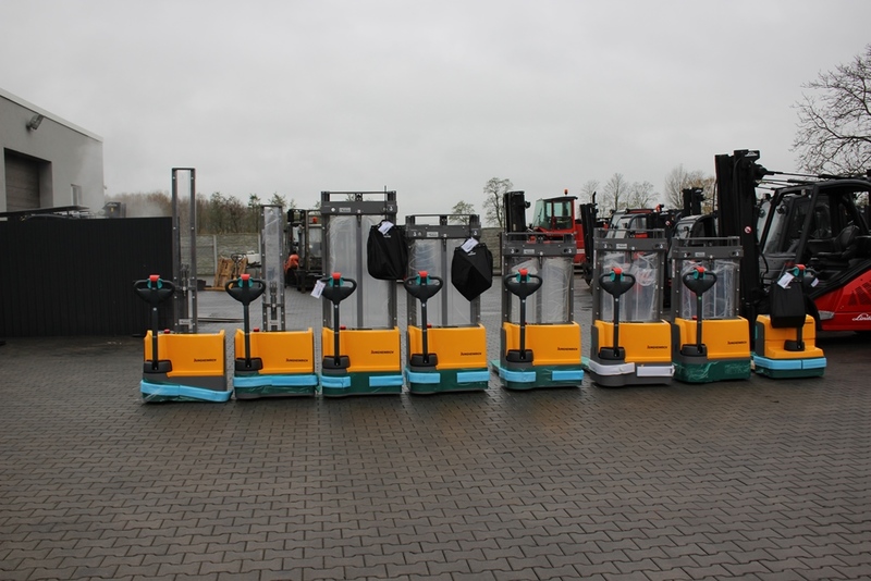 SUPERLIFT undefined: picture 4