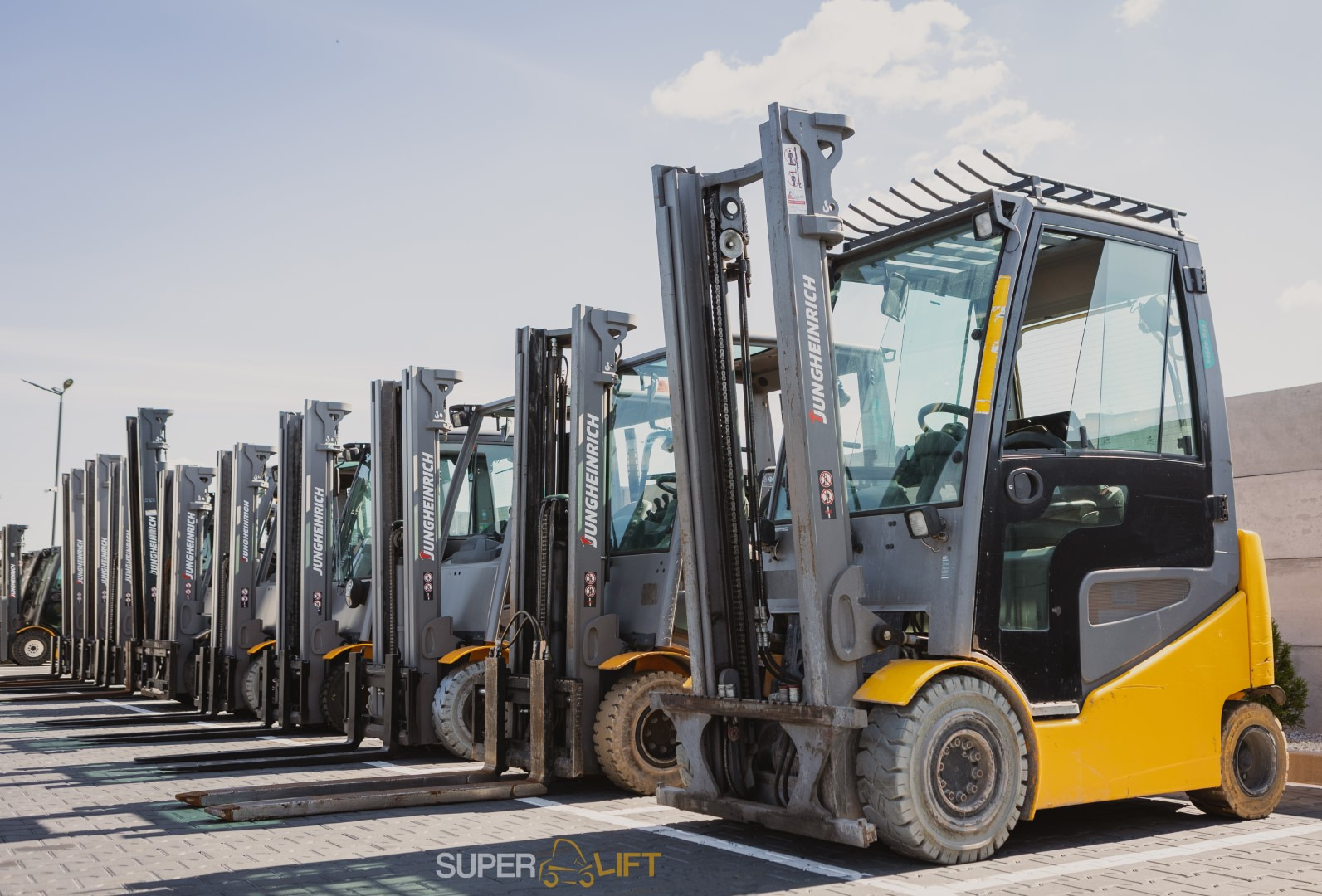 SUPERLIFT - Material handling equipment HELI - Year: 2014 undefined: picture 15