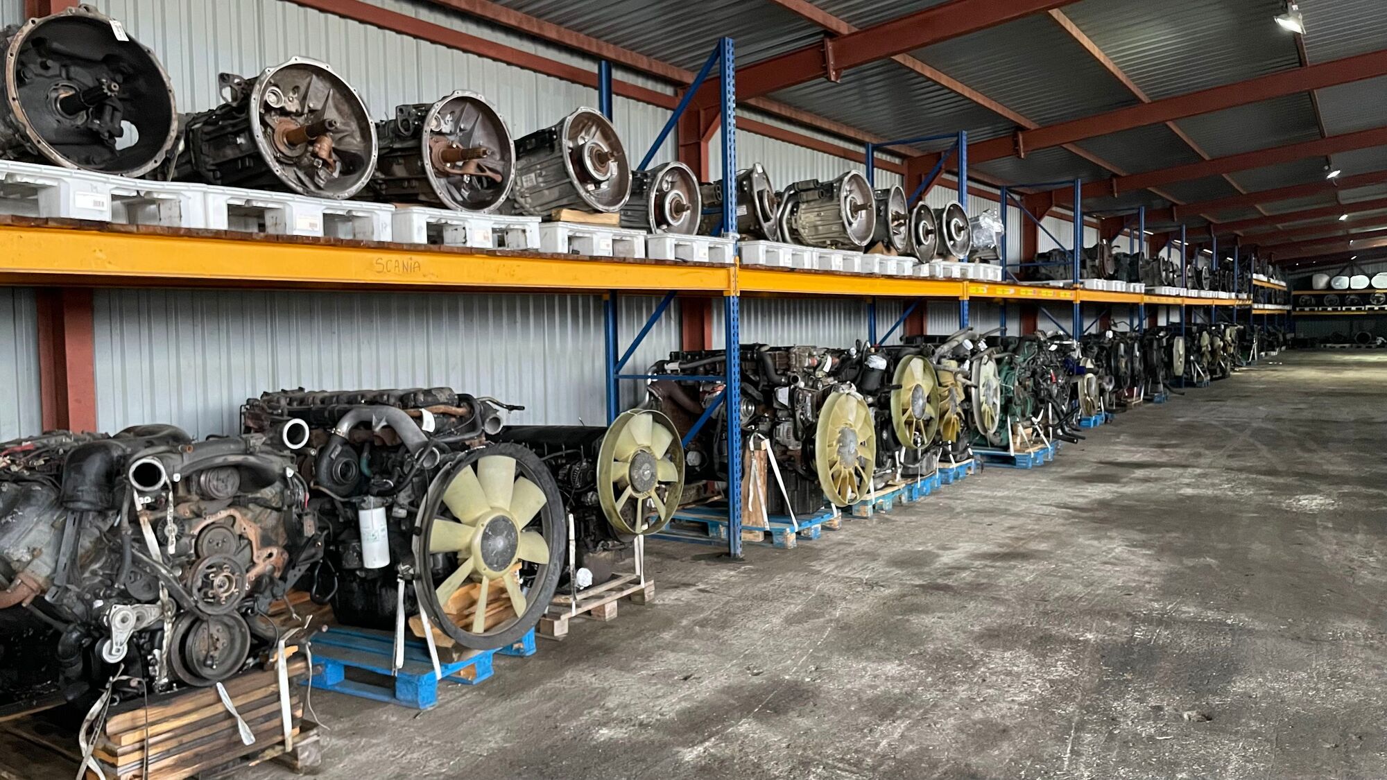 EURO DEZMEMBRARI S.R.L. - Spare parts WABCO undefined: picture 2