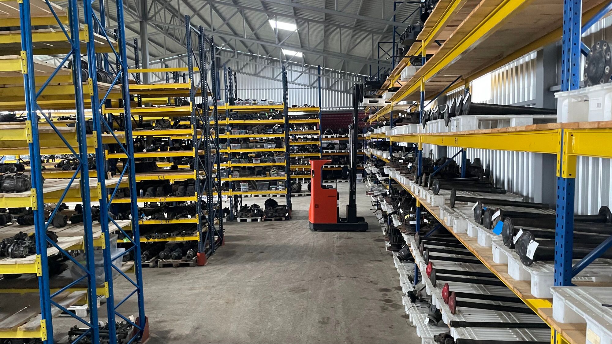 EURO DEZMEMBRARI S.R.L. - Spare parts WABCO undefined: picture 3