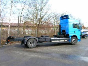 Cab chassis truck MAN TGA 02  18.410 TGA2 Achs BDF- LKW: picture 4
