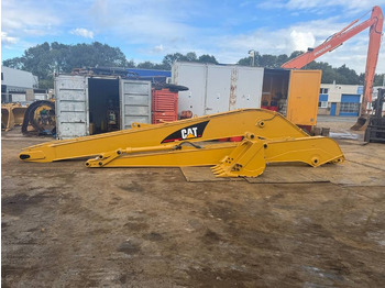 Excavator CATERPILLAR 320CL