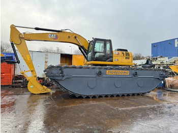 Amphibious excavator CATERPILLAR 320