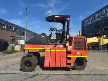 Pneumatic roller DYNAPAC