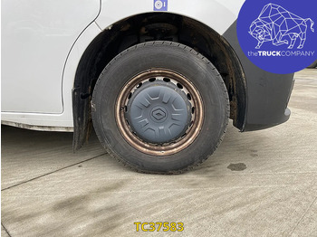 Commercial vehicle Renault Master 145: picture 3 Commercial vehicle Renault Master 145: picture 3