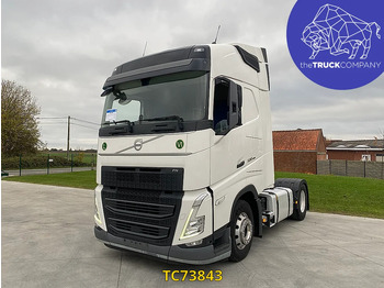 Tractor unit VOLVO FH 500