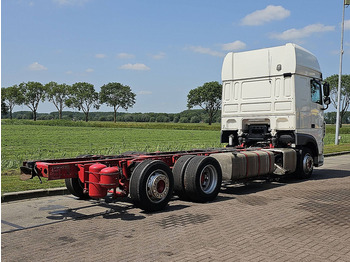 Cab chassis truck DAF XF 480 SSC 6X2 FAR INTARDER: picture 3 Cab chassis truck DAF XF 480 SSC 6X2 FAR INTARDER: picture 3