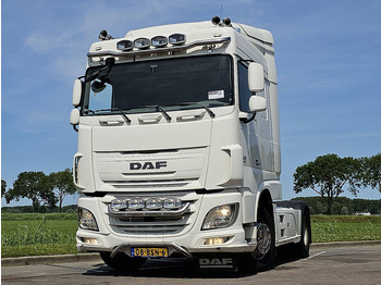 Tractor unit DAF XF 460