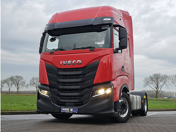 Tractor unit IVECO S-WAY