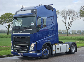 Tractor unit Volvo FH 460: picture 2 Tractor unit Volvo FH 460: picture 2