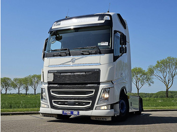 Tractor unit VOLVO FH 500