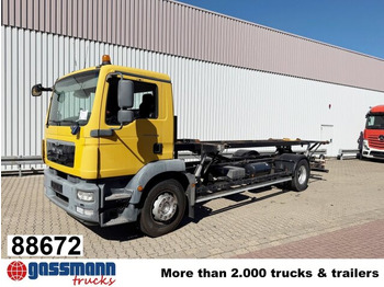 Container transporter/ Swap body truck MAN TGM 18.290