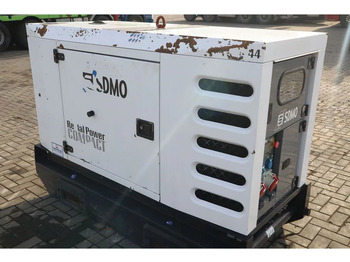 Generator set SDMO R44C3 | 44 KVA | GOOD WORKING: picture 4
