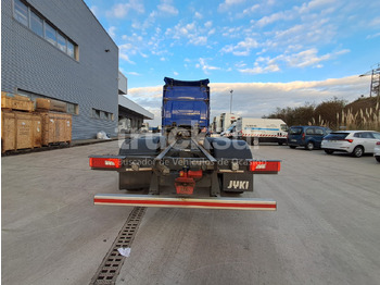 Cab chassis truck SCANIA R530: picture 5