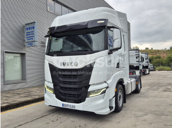 Tractor unit IVECO S-WAY