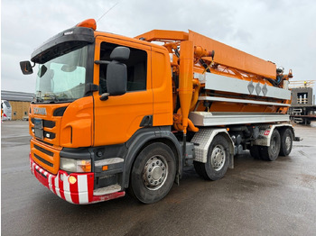 Vacuum truck SCANIA P
