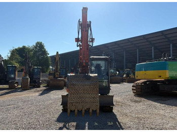 Mini excavator Hitachi ZX85US-3: picture 4
