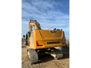 Crawler excavator Liebherr R930NLC: picture 3