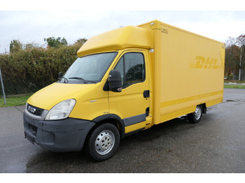 Box van IVECO Daily 35s11