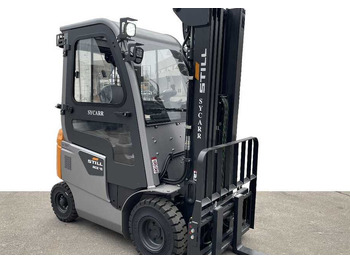 Electric forklift STILL
