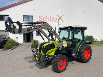 Farm tractor CLAAS Nexos