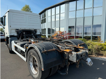Leasing of Mercedes-Benz Actros 1832 MP 3 Mercedes-Benz Actros 1832 MP 3 Mercedes-Benz Actros 1832 MP 3 Mercedes-Benz Actros 1832 MP 3: picture 3