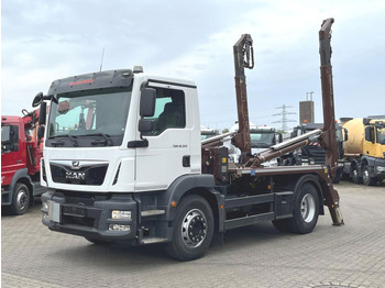 Skip loader truck MAN TGM