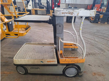 Vertical mast lift Crown WAVE50-84: picture 5