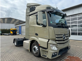 Tractor unit MERCEDES-BENZ Actros 1840