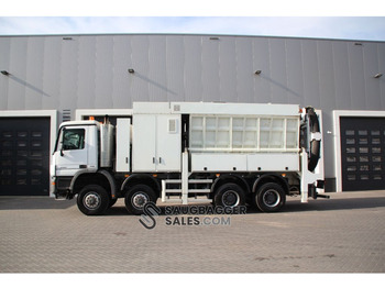 Vacuum truck Mercedes-Benz Actros 4141 RSP 2014 Saugbagger 8x8: picture 2