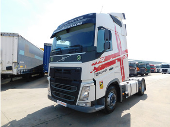 Tractor unit VOLVO FH