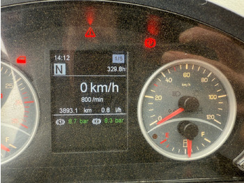 Hook lift truck AEBI Schmidt MT750 4x4 AEBI Schmidt MT750 4x4, City-Abroller, Winterdienstausstattung, 2x AHK: picture 4 Hook lift truck AEBI Schmidt MT750 4x4 AEBI Schmidt MT750 4x4, City-Abroller, Winterdienstausstattung, 2x AHK: picture 4