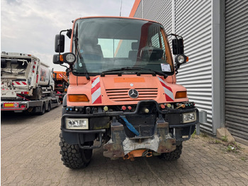 Commercial vehicle Unimog U 400 405/12 4x4 U 400 405/12 4x4, Kipper, Kommunalhydraulik, VarioPilot, Zapfwelle: picture 3