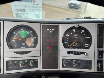 Cab chassis truck, Crane truck MAN 18.255 MAK 4x4 BB 18.255 MAK 4x4 BB, Kran Atlas AK 85.1 A1: picture 3