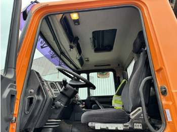 Interior photo 1: Cab chassis truck, Crane truck MAN 18.255 MAK 4x4 BB 18.255 MAK 4x4 BB, Kran Atlas AK 85.1 A1