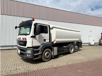 Tank truck MAN TGS 26.400