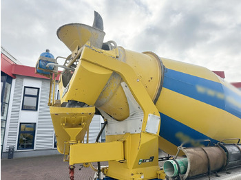 Concrete mixer truck MAN TGS 32.400 8X4 BB TGS 32.400 8x4 BB, Stetter ca. 9m³: picture 3