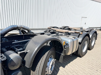 New Concrete mixer truck Mercedes-Benz Arocs 3240 8x4 Arocs 3240 8x4, 9/10m³ Mischer: picture 3