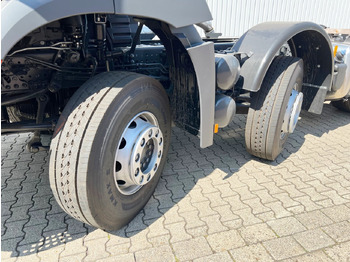 New Concrete mixer truck Mercedes-Benz Arocs 3240 8x4 Arocs 3240 8x4, 9/10m³ Mischer: picture 4