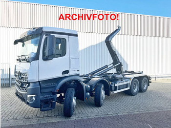 Hook lift truck MERCEDES-BENZ Arocs