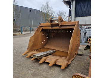 Excavator bucket