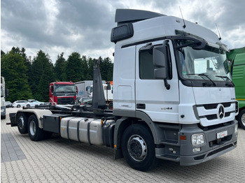 Hook lift truck Mercedes-Benz Actros 2544 MP3 Abrollkipper original 84.000KM: picture 4