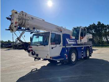 Mobile crane LIEBHERR LTM 1030-2.1