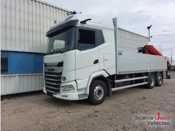Dropside/ Flatbed truck DAF XG 530