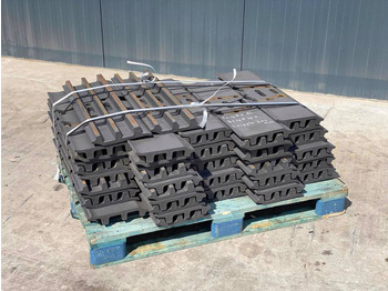 New Frame/ Chassis for Construction machinery Case CX330 / CX350 Shoes/Pads: picture 2