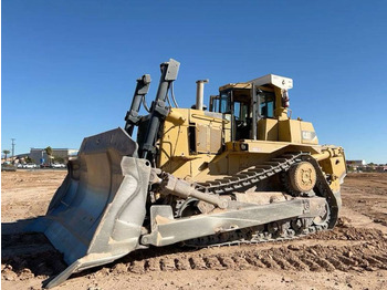 Bulldozer CATERPILLAR